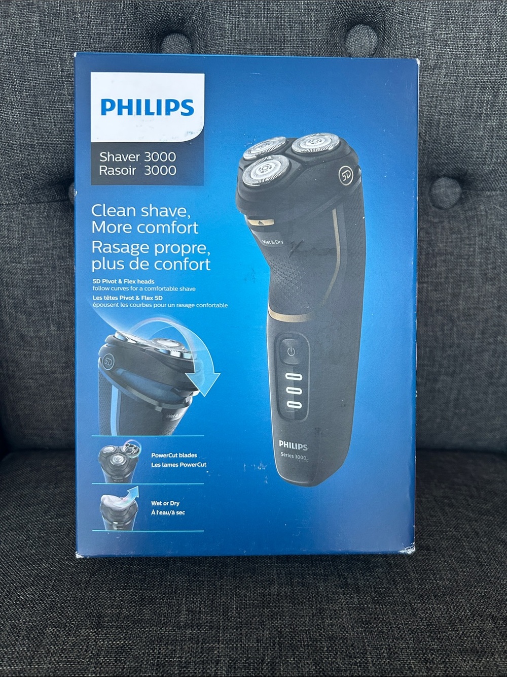 NEW 🆕 Philips Shaver 3000 Electric Razor - Wet or dry, wireless / Factory sealed